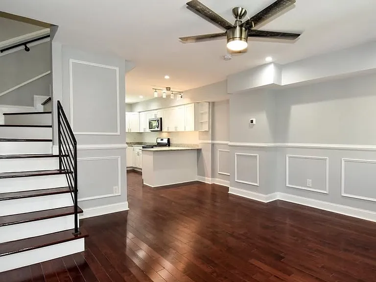 1373 Downing St NE — Photo 3