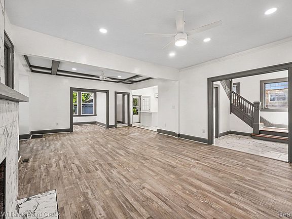 3rd image of 111 Moss St
