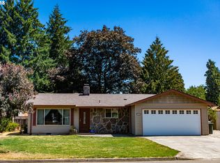 1050 N Lupine Ct, Canby, OR 97013