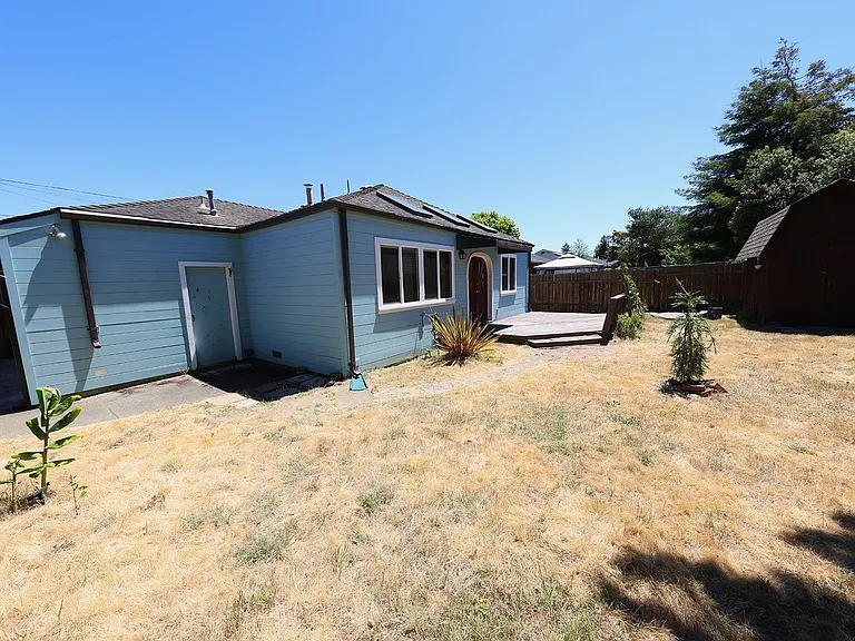 1744 County Ln — Photo 17