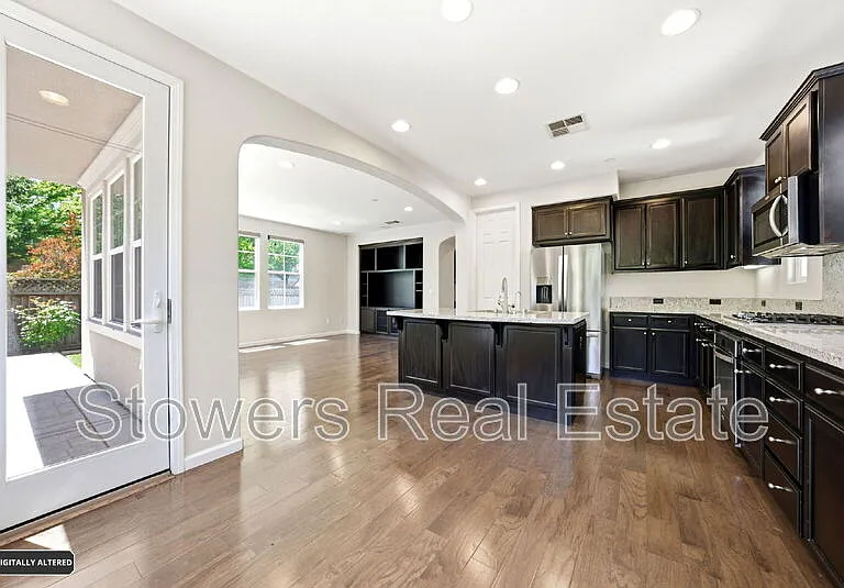 4502 Butterfly Creek Rd — Photo 47