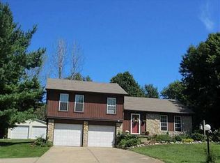 410 E Gold Creek Rd, Mooresville, IN 46158