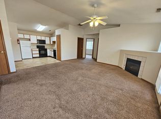 68 Miller Ave SW UNIT 6, Cedar Rapids, IA 52404