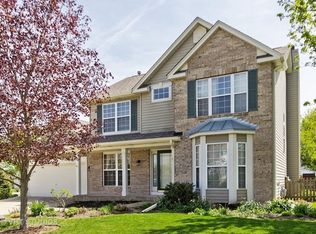 400 Derby Ct, Oswego, IL 60543