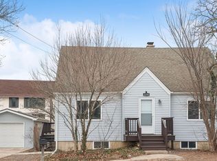 2250 N Meacham Rd, Schaumburg, IL 60173