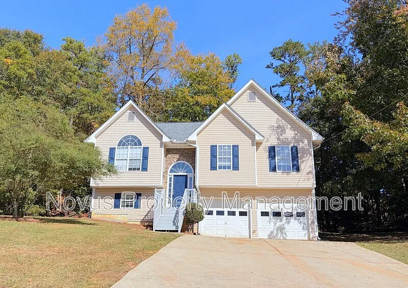3 bed, 2.0 bath, 1189 sqft, $1,650 — Photo 1