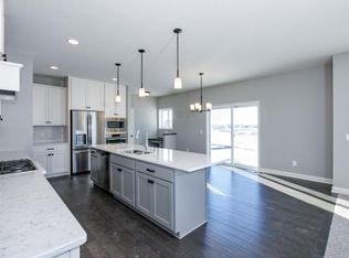 14095 Abercorn Ave, Rosemount, MN 55068