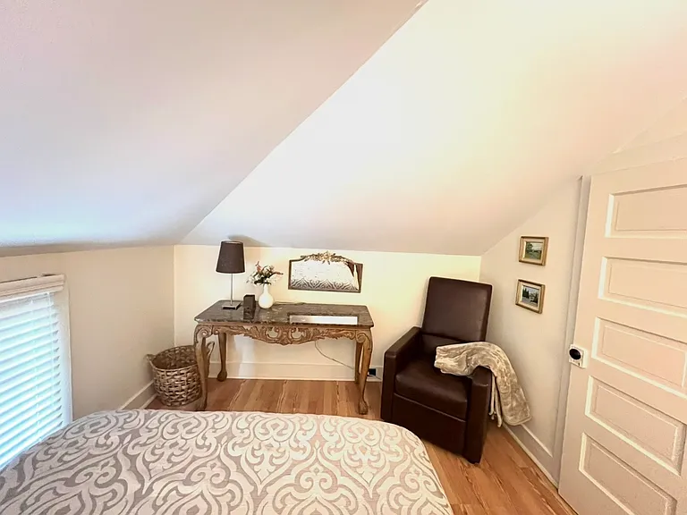 Desk/table in bedroom too.