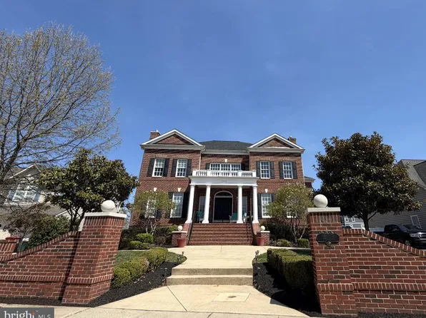 427 Shore Dr, Joppa, MD 21085