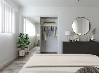410 & 414 Manhattan Pl Los Angeles CA, Los Angeles, CA 90038
