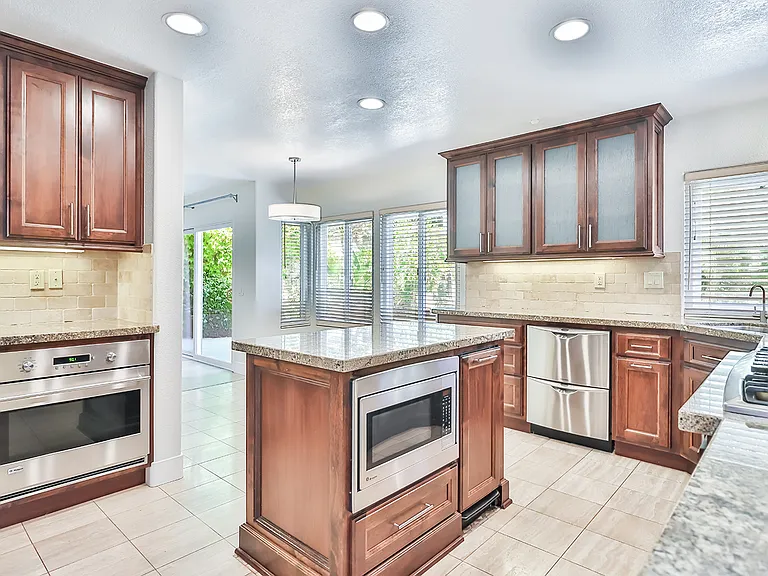 5618 Silver Valley Ave — Photo 27