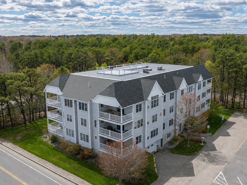 1st image of 170 E Grand Avenue #2