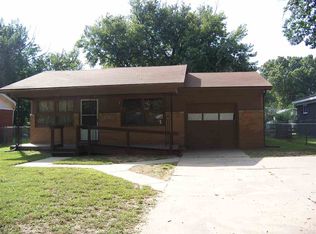 261 N Sunnyside Rd, Haysville, KS 67060