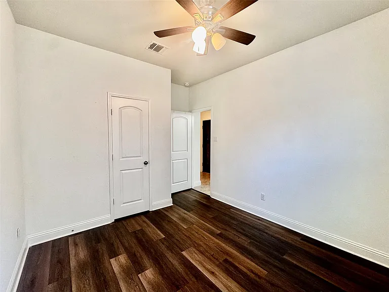 3032 Angelina Ct — Photo 13