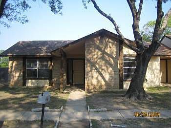 2nd image of 1339 Churing Dr