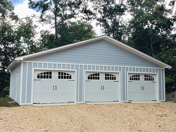 HUGE THREE CAR GARAGE