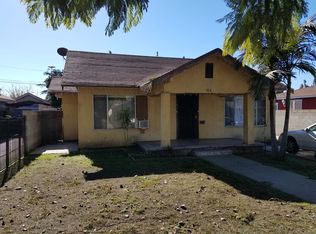 1014 W Myrtle St, Santa Ana, CA 92703