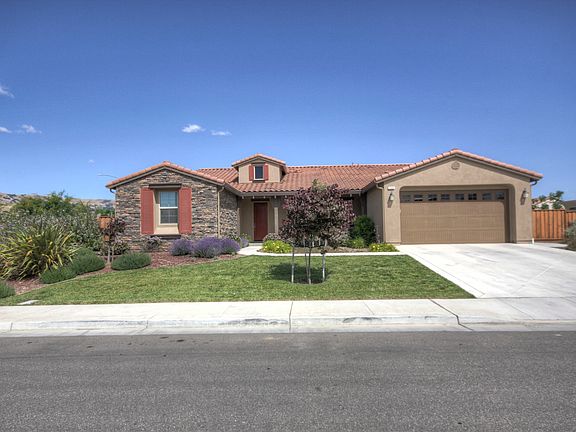 2nd image of 17390 Pineau Ct
