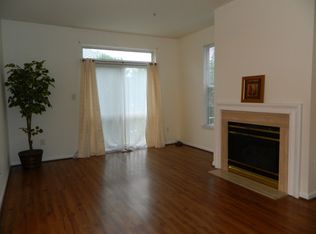 18030 Royal Bonnet Cir, Gaithersburg, MD 20886