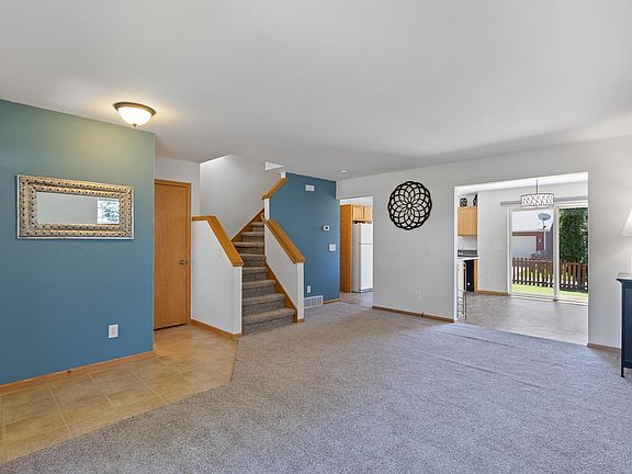 5th image of 9317 Briar Haven Dr