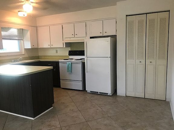 Kitchen photo #2