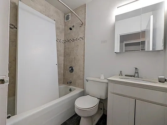 Rented by Spire Group | media 14