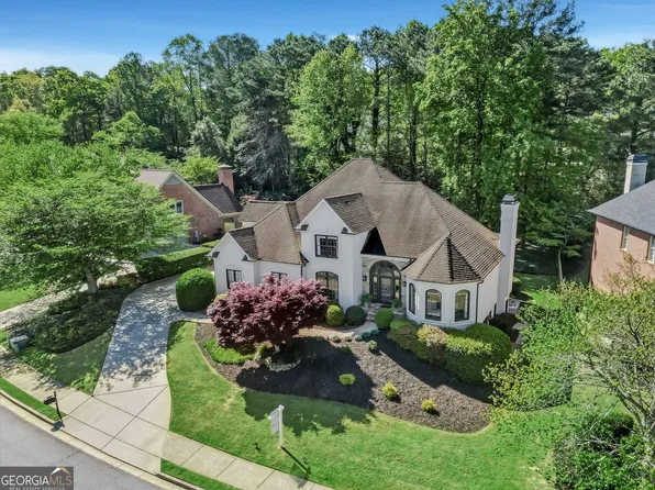 9170 Nesbit Lakes Dr, Alpharetta, GA 30022
