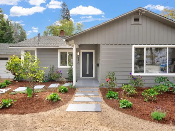 216 Almond Ave, Los Altos, CA 94022