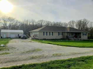 2186 Johnson Rd, Sparta, MO 65753