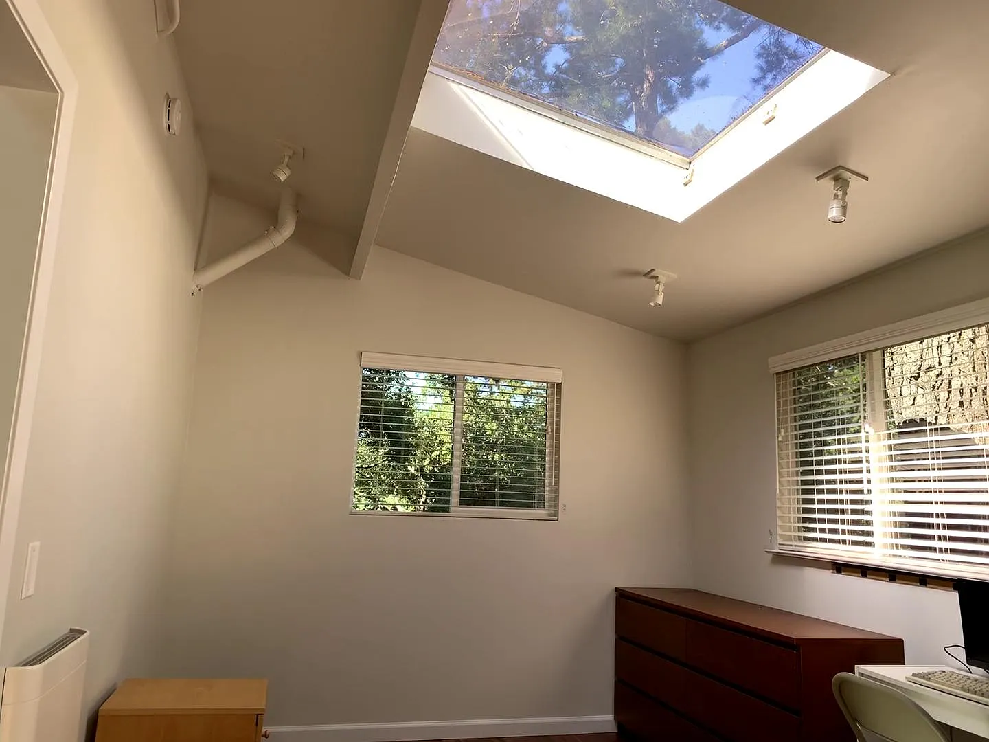 Studio, 252 sqft, $2,200 — Photo 4