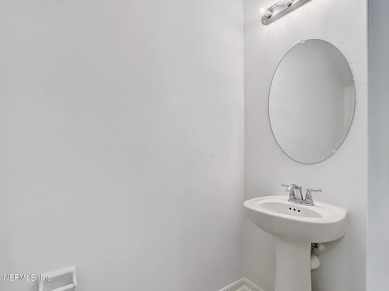 280 Anthony Dr — Photo 21