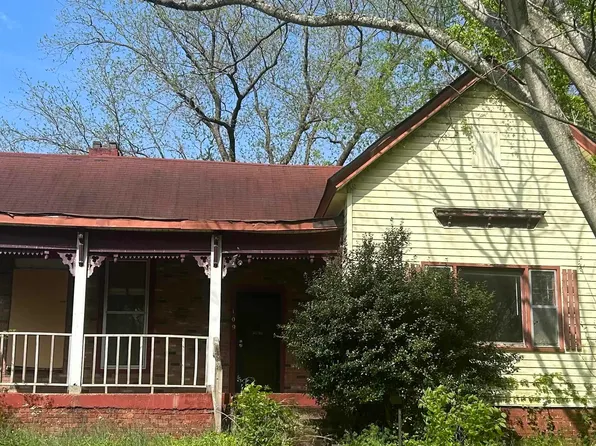 109 4th Ave NW, Decatur, AL 35601