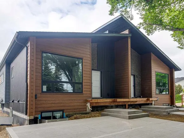 5537 S 51st Ave #1, Lacombe, AB T4L 1K9