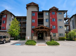 20 Beckwith Ln #202, The Blue Mountains, ON L9Y3B6