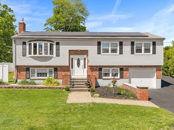 14 Weybossett St, Methuen, MA 01844