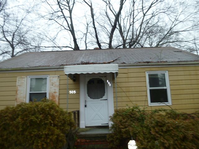 1st image of 505 Sherman Ave