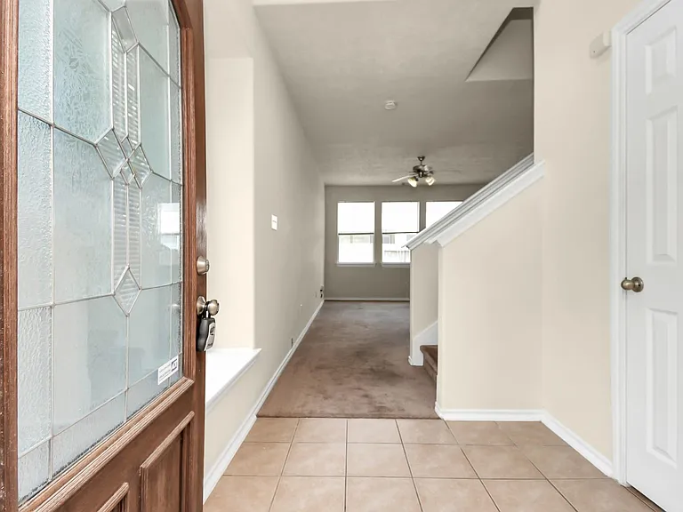 139 Benedict Canyon Loop — Photo 3
