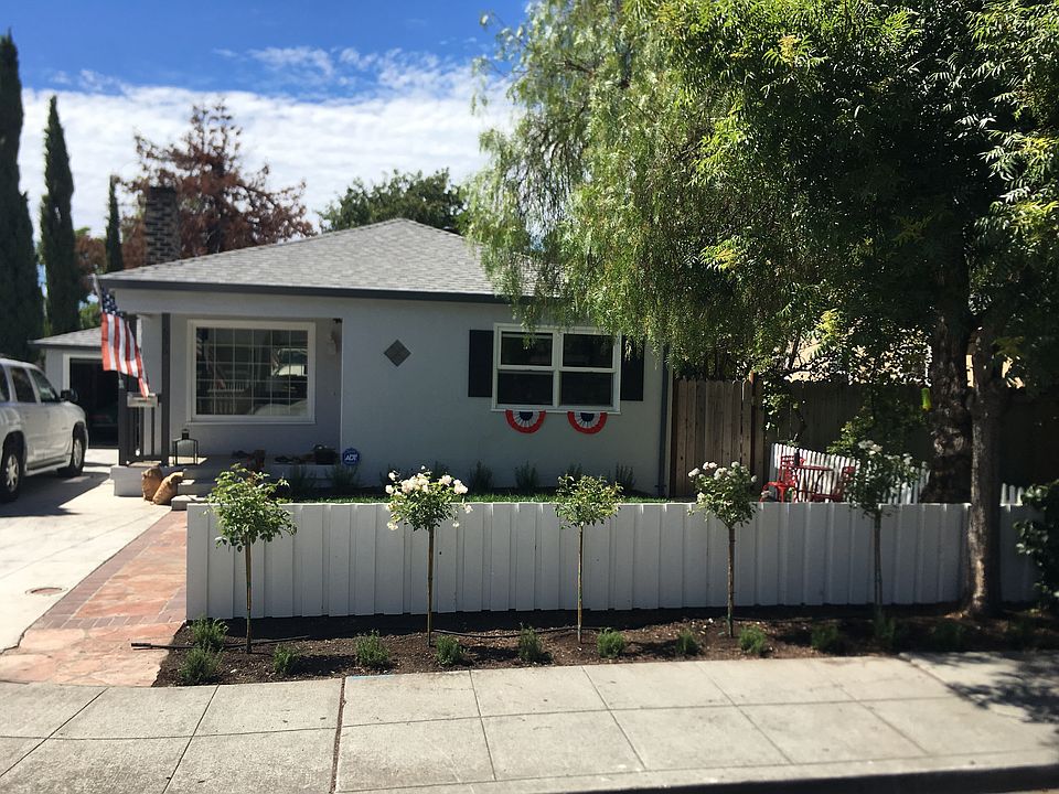 2nd image of 636 Poplar Ave