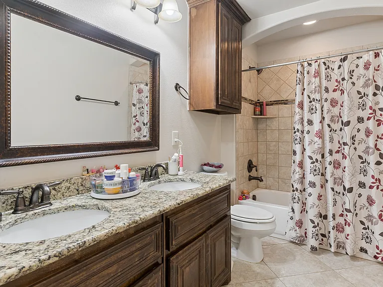 8212 Oakwood Dr — Photo 28