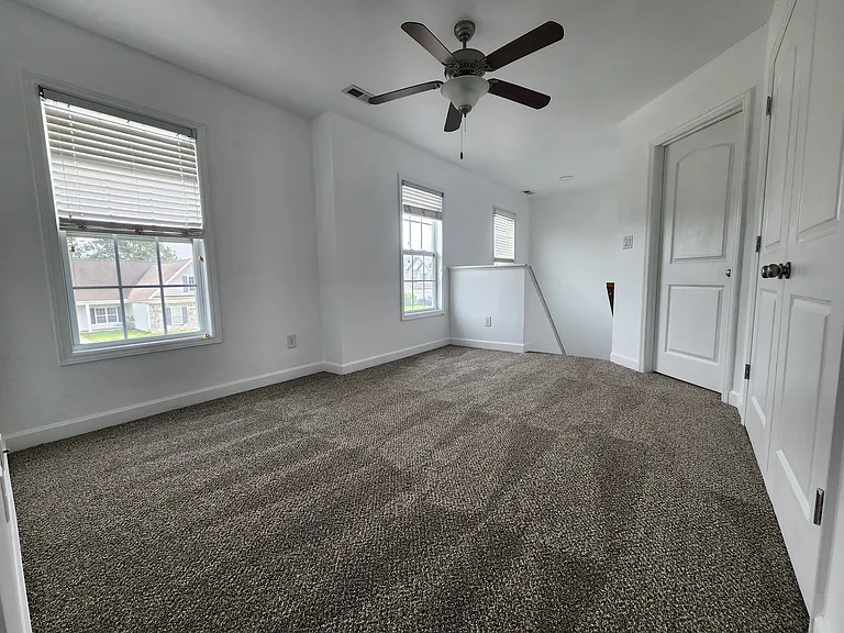 303 Wynbrookee Ln — Photo 12