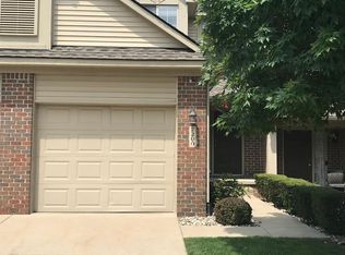 7200 Lavender Ln #1, Waterford, MI 48327