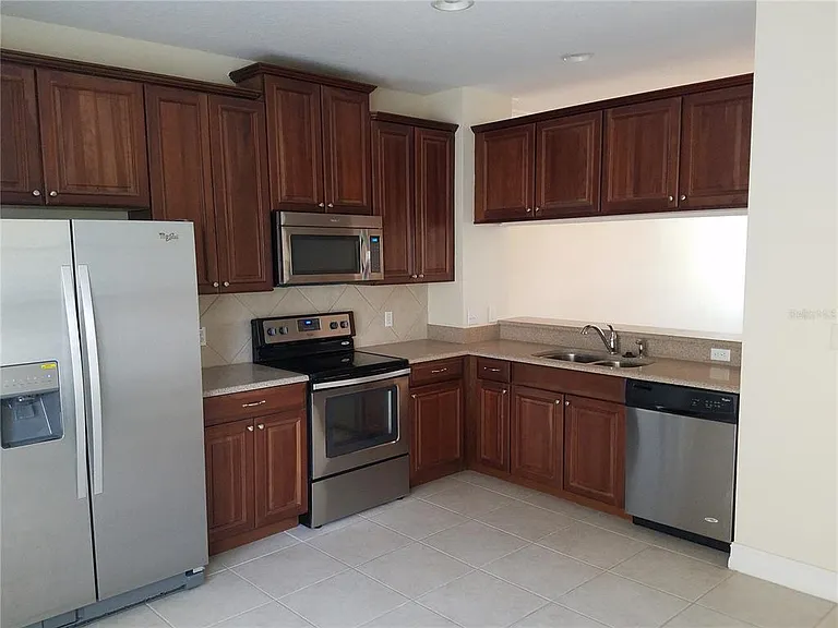 5105 Sicily Cv — Photo 15