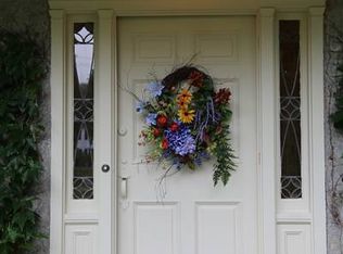 3350 Elmwood Ave, Rochester, NY 14610