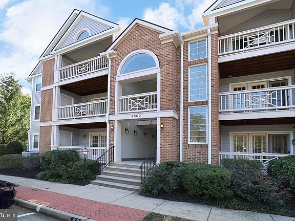 2nd image of 7509 Ashby Ln Unit D