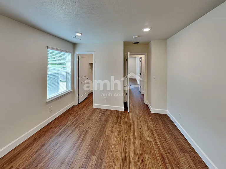 2983 Sout Village Drive — Photo 11