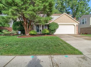 1348 N Morton Taylor Rd, Canton, MI 48187