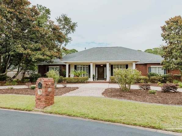 2008 Pine Ranch Dr, Navarre, FL 32566