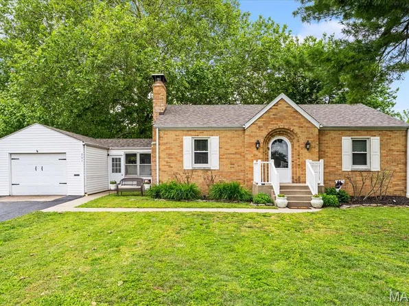 207 Edward St, O Fallon, IL 62269