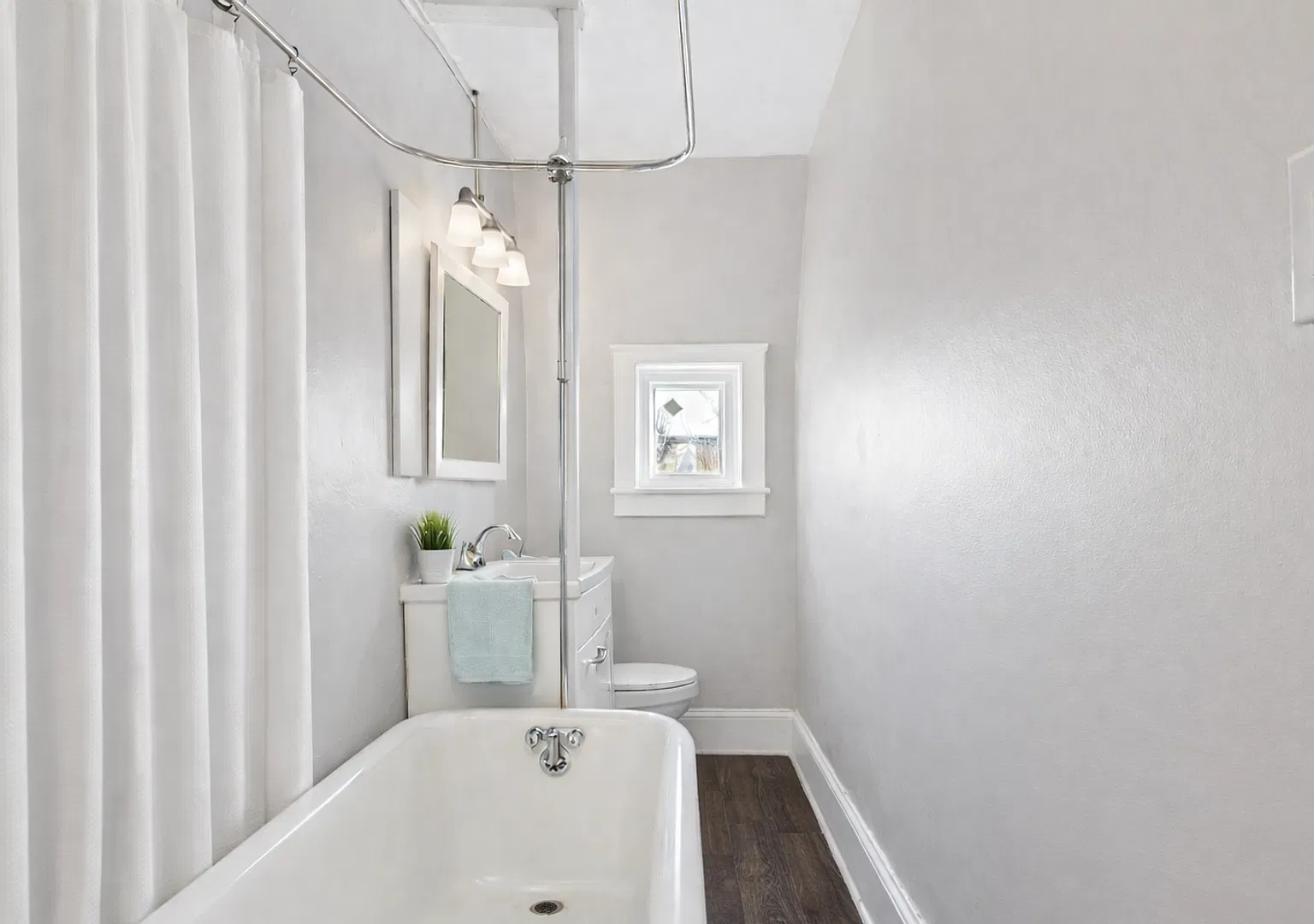New Overbrook - 828 - 3R — Photo 4