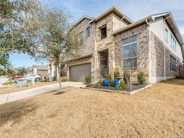 21946 Akin Bayou, San Antonio, TX 78261